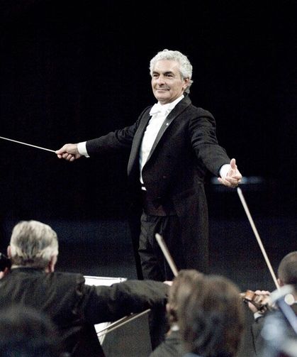 Gürer Aykal Orkestra Şefliği Yarışması’na Büyük İlgi