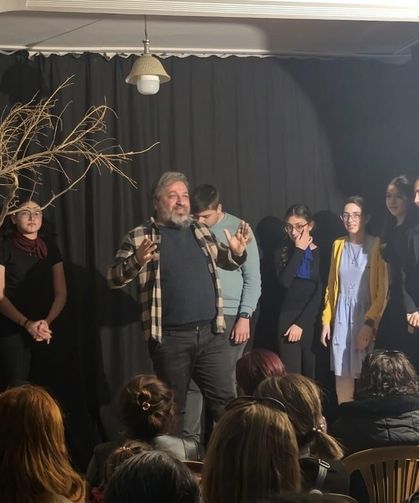 Epik Sanat Tiyatrosu “Nazım” ile Seyirciyle Buluştu