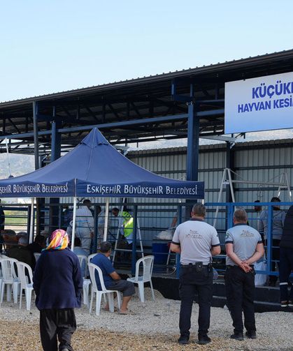 Büyükşehirden hijyenik ve güvenli kurban kesim hizmeti