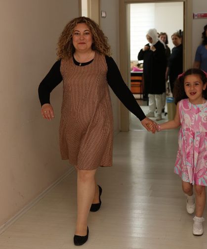 Odunpazarı’nda Halk Merkezi kursiyerlerinden renkli defile