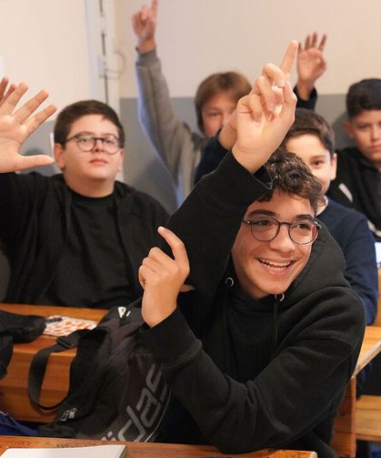 Hiç bir çocuk eğitimden mahrum kalmamalı