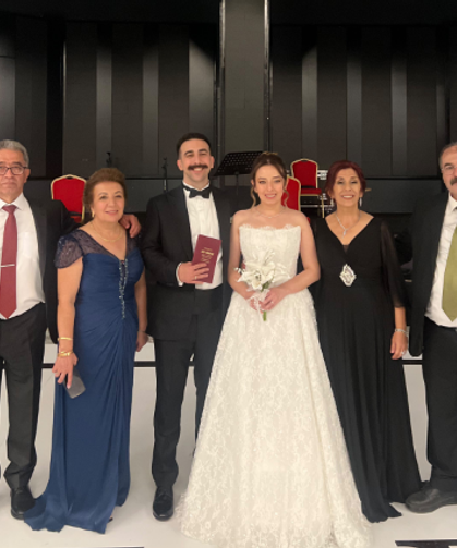 Zeynep İrem Şaktanlı ile Deniz Arda Barlas dünyaevine girdi