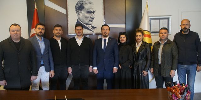 Erkan Sarmaşık'tan Eskişehirspor'a ziyaret