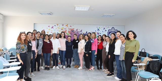 Büyükşehir personeline   kadın sağlığı eğitimi