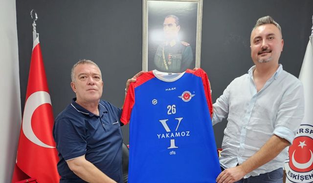 Demirspor’un sponsoru Yakamoz Ofis oldu