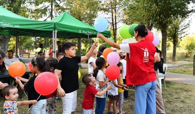 Mahalle Sakinleri ‘Yaz Tepebaşı’nda Güzel’ Etkinliğinde Buluştu