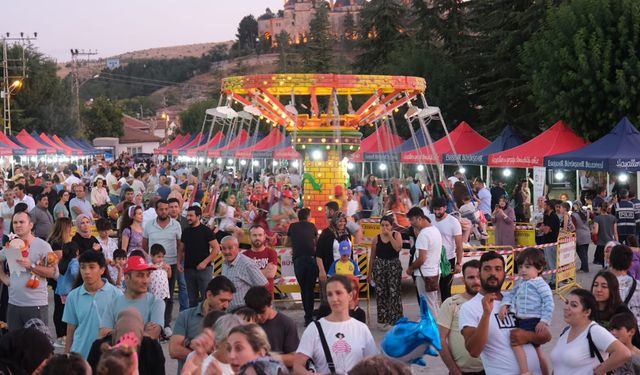 Seyitgazi panayır coşkusunu yaşadı