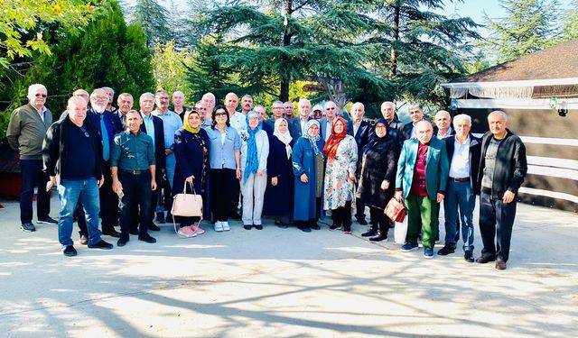 Atatürk Lisesi pansiyonu mezunlarından 45. yıl buluşması