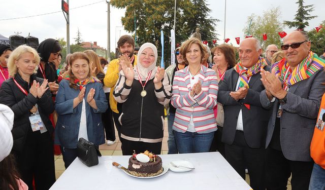 Han ilçesinden dünyaya dostluk mesajı