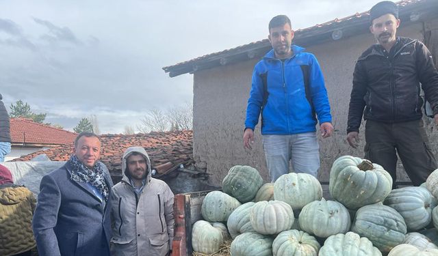 Ahmet Sivri Kızılinler Bal Kabağı Panayırı’na katıldı