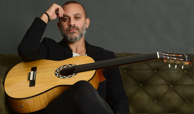 Perdesiz Gitarist Cenk Erdoğan 18 Aralık’ta Eskişehir Zübeyde Hanım Kültür Merkezi’ne Geliyor!