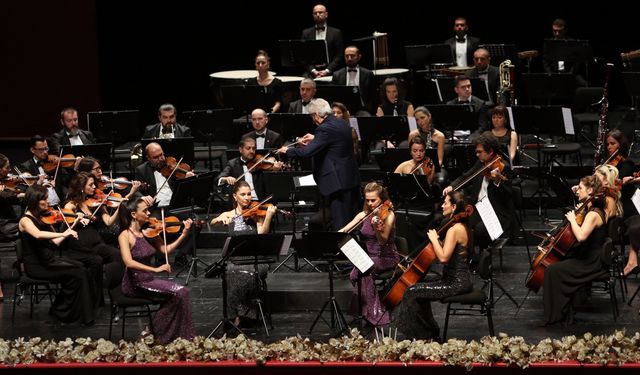 Senfoni orkestrası Nemeth Quartet  ile müzikseverleri buluşturdu