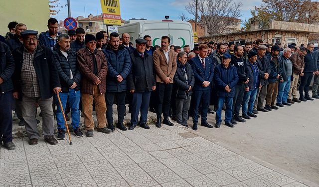 Şarampole uçan araçta  hayatını kaybeden genç toprağa verildi