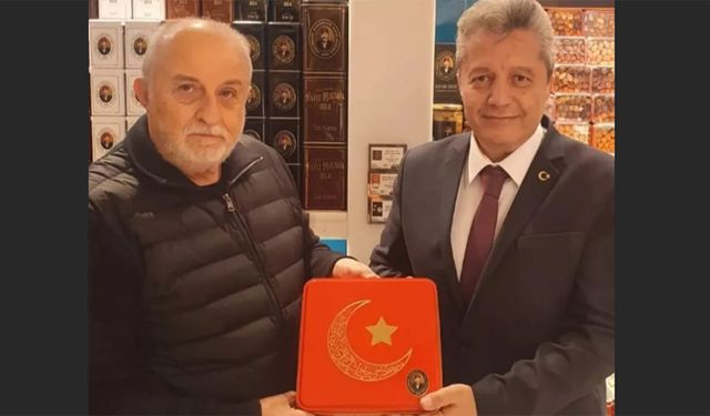 Tatlıcı Hafız Mustafa'ya Kültür ve Turizm Elçisi Beratı