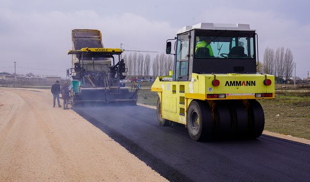 Tepebaşı’nda üstyapı çalışmaları sürüyor