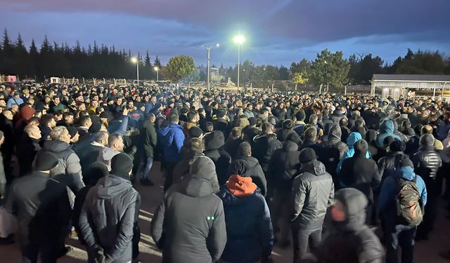 1’inci Hava İkmal Fabrikası’nda EYLEM