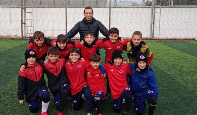 Demirspor U11  takımı Junıor Cup'a katılacak