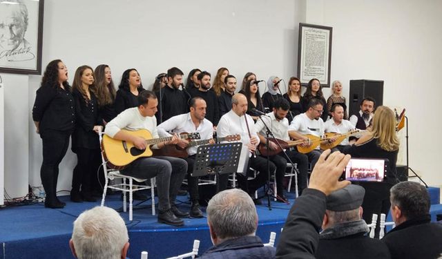 Gençlik Korosu’ndan  Han’da türkü ziyafeti