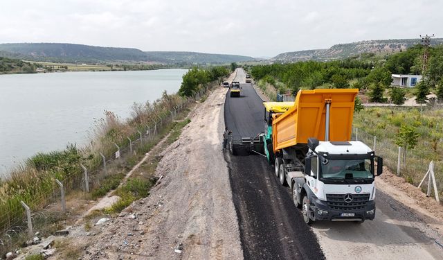 Büyükşehir’in yol  çalışmaları sürüyor