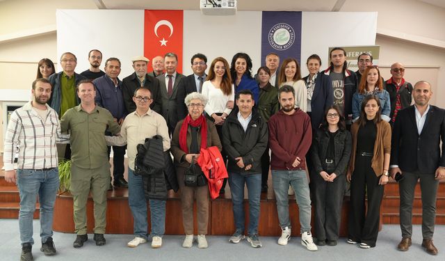 Yunus emre düşünceleriyle anıldı