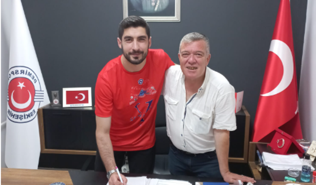 Demirspor ilk transferini duyurdu