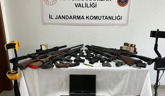 Jandarmadan kaçak silah tamir atölyesine baskın