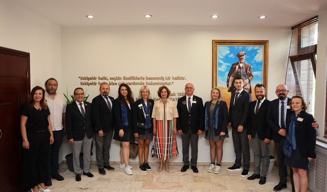 Başkan Ünlüce, Rotary Temsilcileriyle Biraraya Geldi