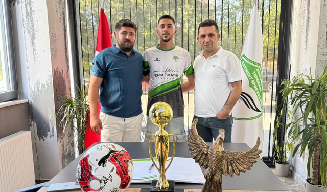 Batıkentspor golcüyü renklerine bağladı