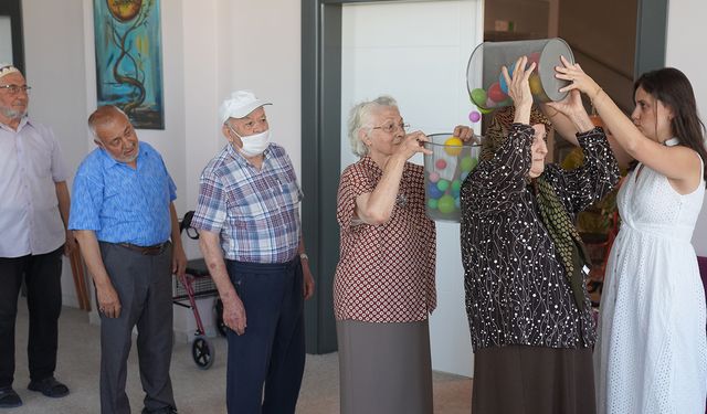 Yüzlerinin güldüğünü görmek bizleri mutlu ediyor