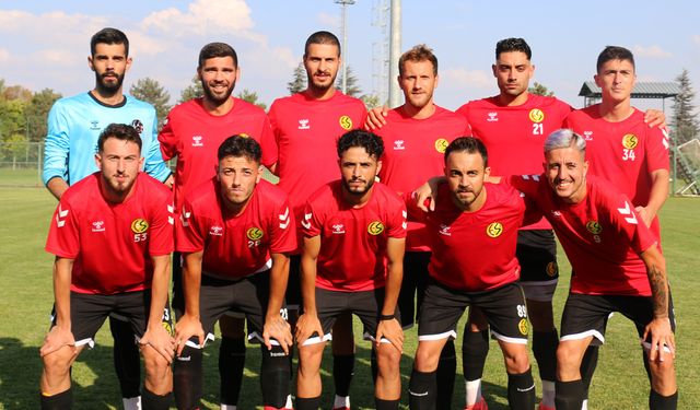 Eskişehirspor yeni sezon hazırlıklarını sürdürüyor