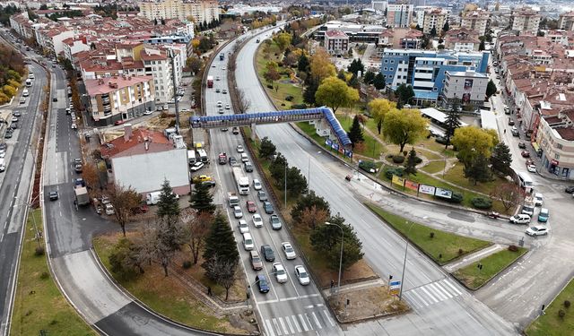 Çevre yolu trafik sorununu Hatipoğlu çözüme kavuşturuyor