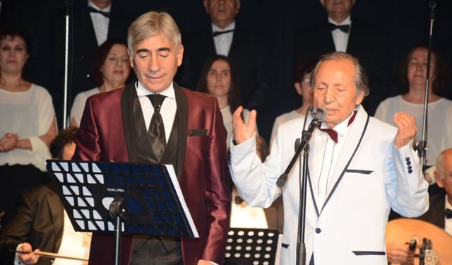 Türk Sanat Müziği Korosu’ndan Muhteşem Konser