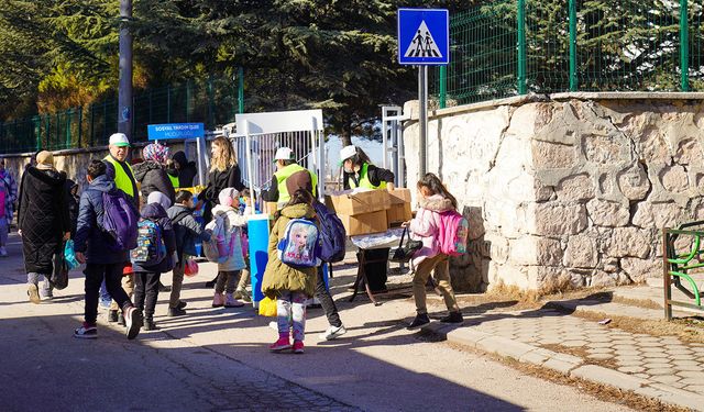 Çocuklarımızın yüzündeki gülümseme, bizim için en büyük ödüldür