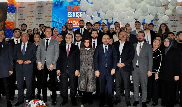 AK Gençlik Eskişehir’de Coşkuyla Kongresini Gerçekleştirdi