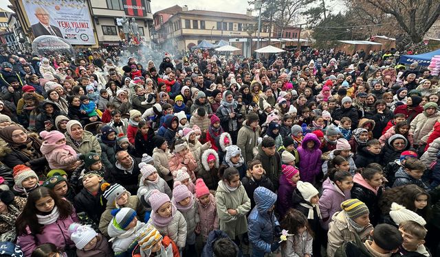 Odunpazarı Belediyesi’nin Yeni Yıl Pazarı Büyük İlgi Gördü