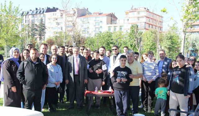 ‘Okul hayatından, hayat okuluna’ farkındalık dersi
