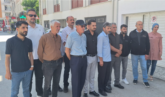 AK Partili Kaya: “Tepebaşı esnafı isyan noktasında”