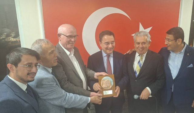 Hukukun olmadığı yerde demokrasi çöker