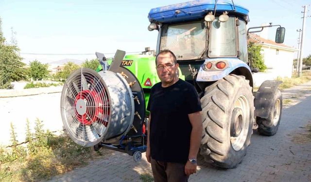 Yarımca köyünde sinek türlerine karşı ilaçlama çalışmaları