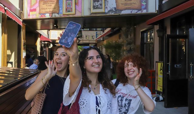 Sanatseverlerin buluşma noktası