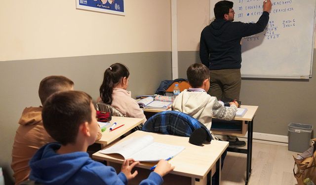 Eskişehir'de 147 bin 299 öğrenci yarıyıl tatiline girdi