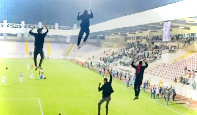 Bu sevdaya ağ örülmez, biz o ağa tırmanırız!