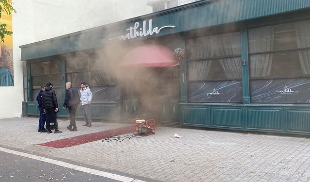 Eskişehir'de yangın paniği: 152 kişi tahliye edildi