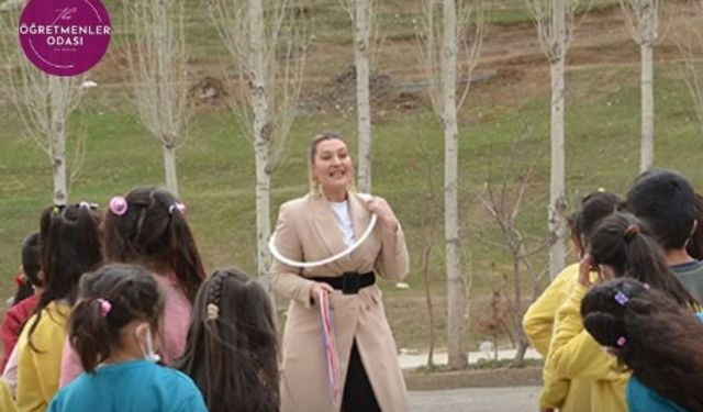 Eskişehirli Alime öğretmen Yüksekova’ya döndü