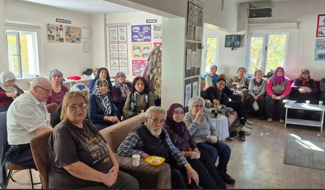 Koca Çınarların sinema keyfi