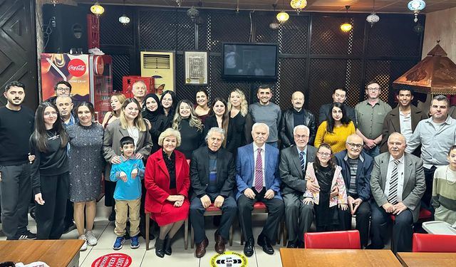 Önder Dil öğretmenleri, Öğretmenler Günü yemeğinde buluştu