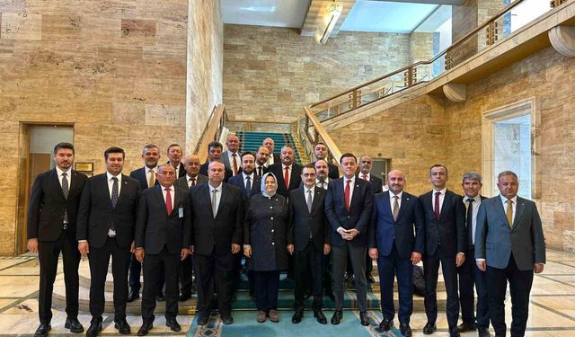 AK Parti Eskişehir Teşkilatı, TBMM'de istişare toplantısı yaptı