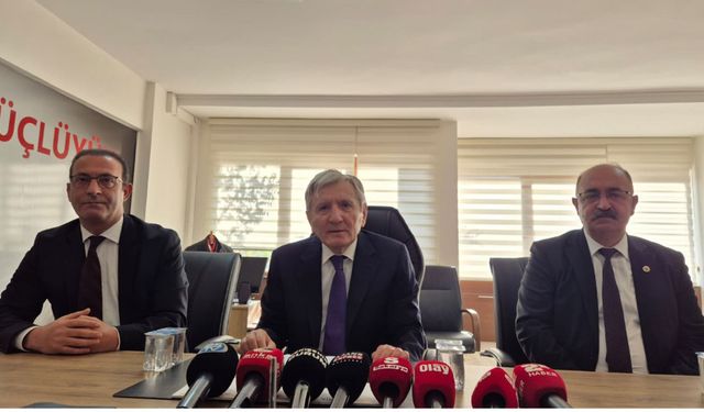 Asgari ücret sistemi kökten değişmeli, belediyeyi silkelemek halkı silkelemektir