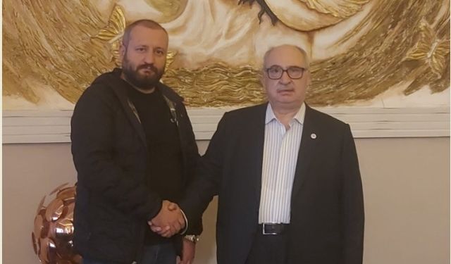 Eskişehir KAMU-DER’de yeni başkanlık görevi Kadir Ceylan’a verildi