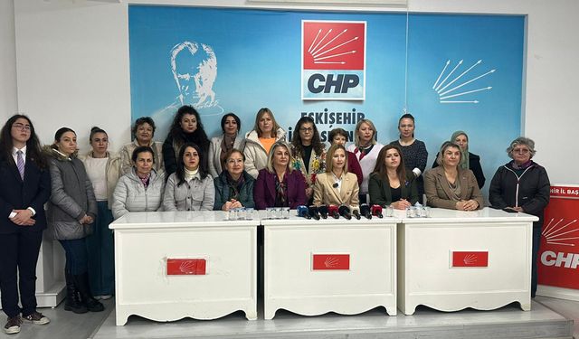 Kadın varsa demokrasi vardır, çare eşit temsildir